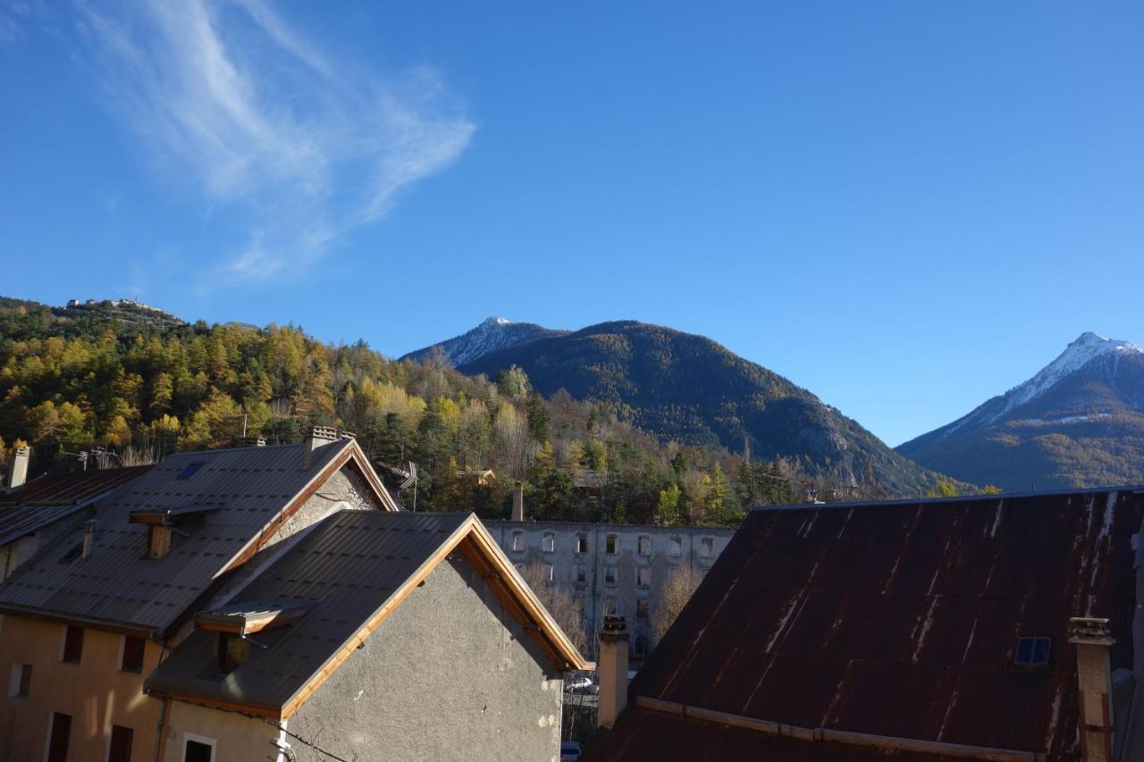 Chez Petit Louis- Appart Centre Ville Jusqu'A 6 Personnes Briancon  Ngoại thất bức ảnh